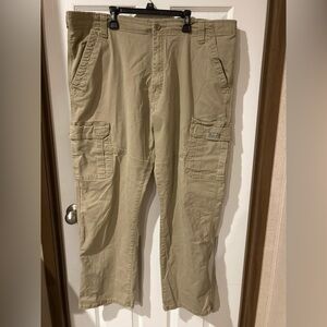 Wrangler Men's Khaki Cargo Pants 40x30 Relaxed Fit
